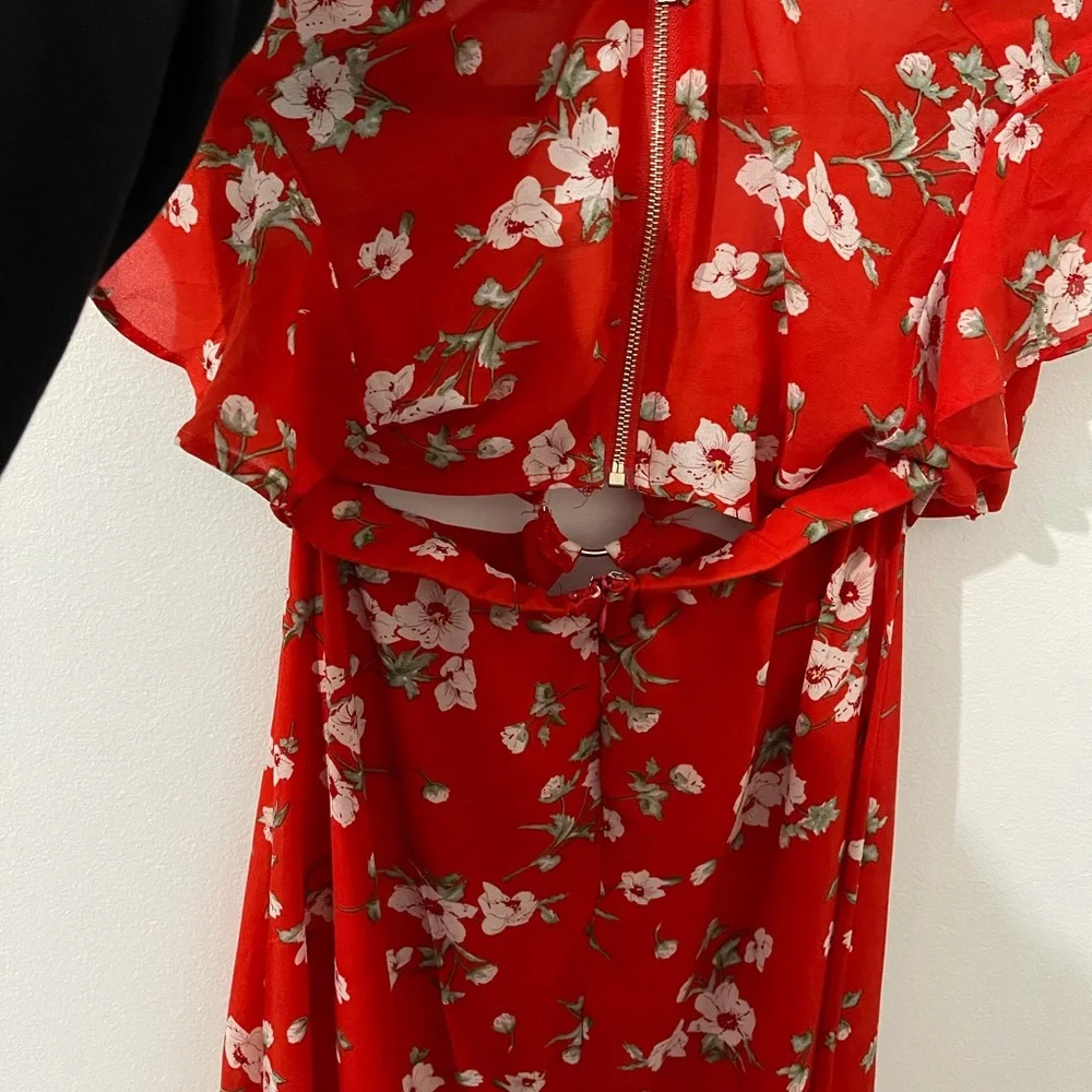 RED/WHOTE FLOWER MAXI DRESS CUTOUT - Picture 7 of 7